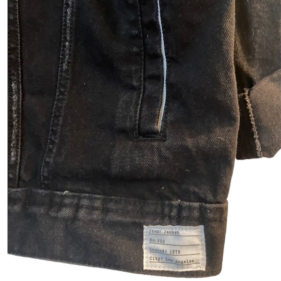 Adam Levine, mens size M, black denim jacket with corduroy collar, never worn. - Picture 4 of 6